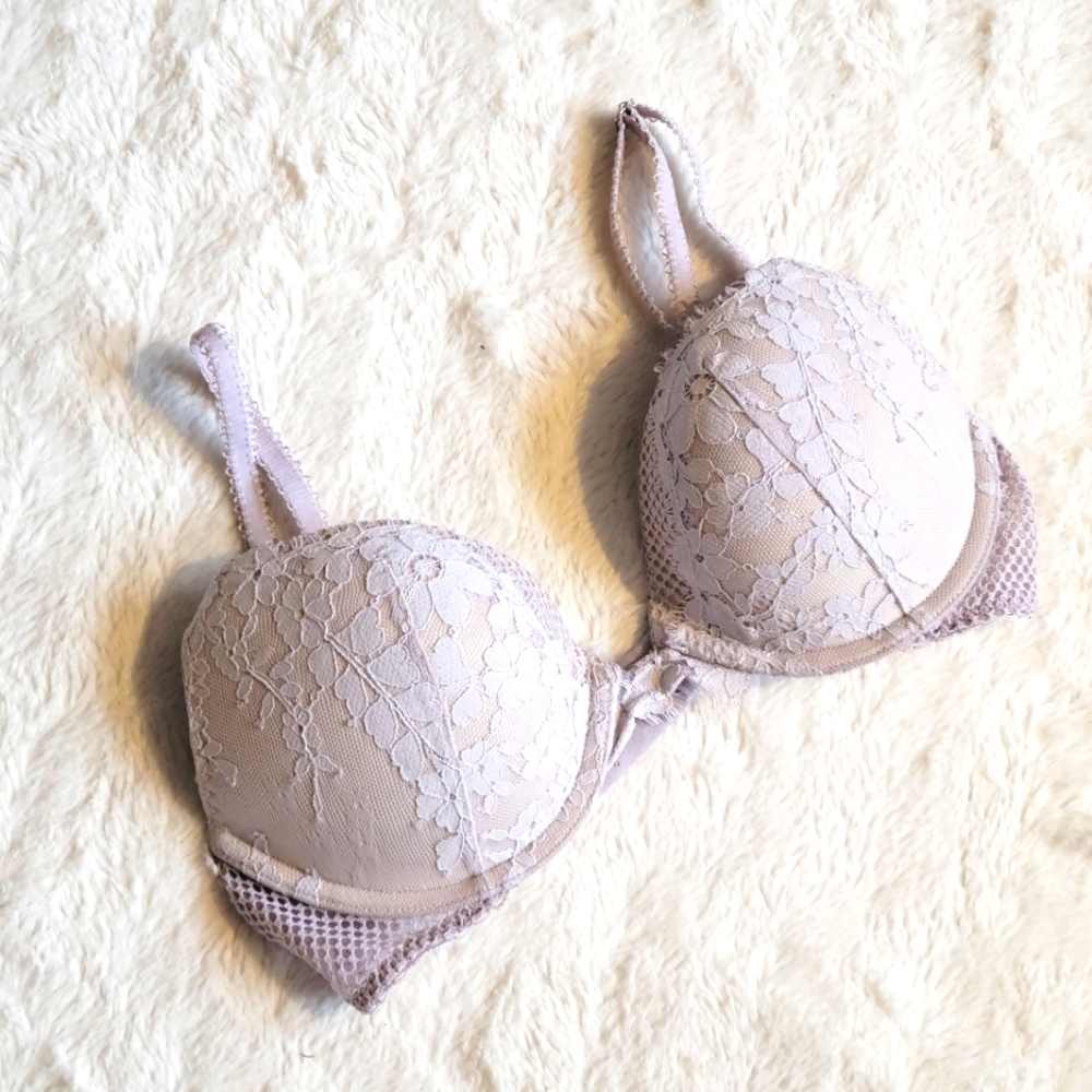 Victoria's Secret Dream Angels Push-Up Bra White Lace